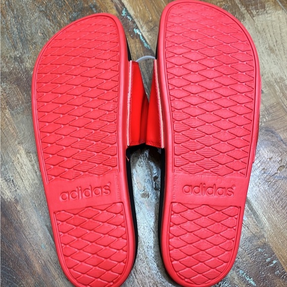 NWT Adidas Adellite Slides - Picture 4 of 5